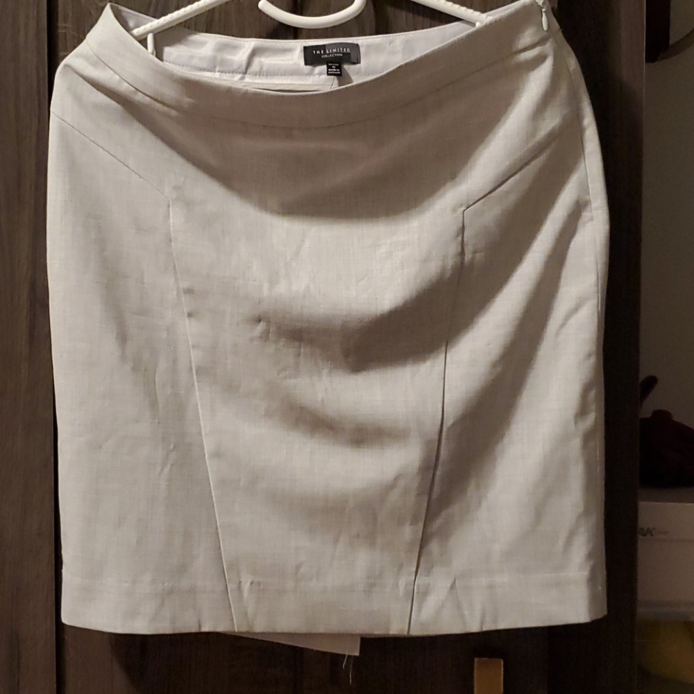 Skirt - Picture 3 of 4